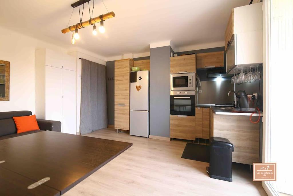 Le Criotto Apartment ลาแซน-ซูร์-แมร์ ภายนอก รูปภาพ
